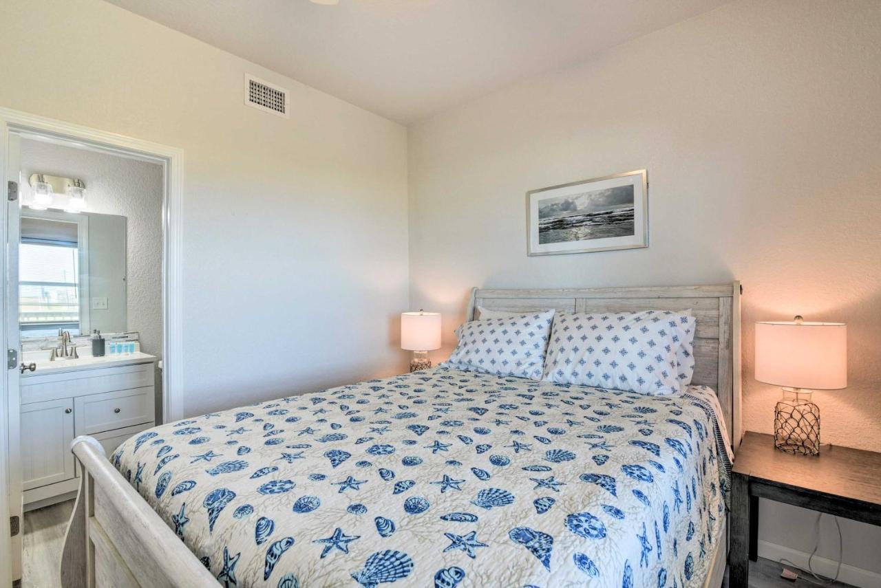 Surfside Beach Retreat With Deck And Ocean Views Luaran gambar